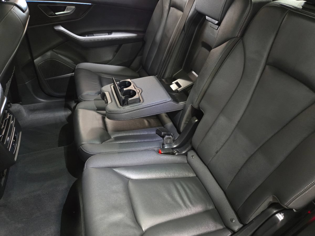 Used 2025 Audi Q7 3.0T Premium Plus AWD/4WD image 53