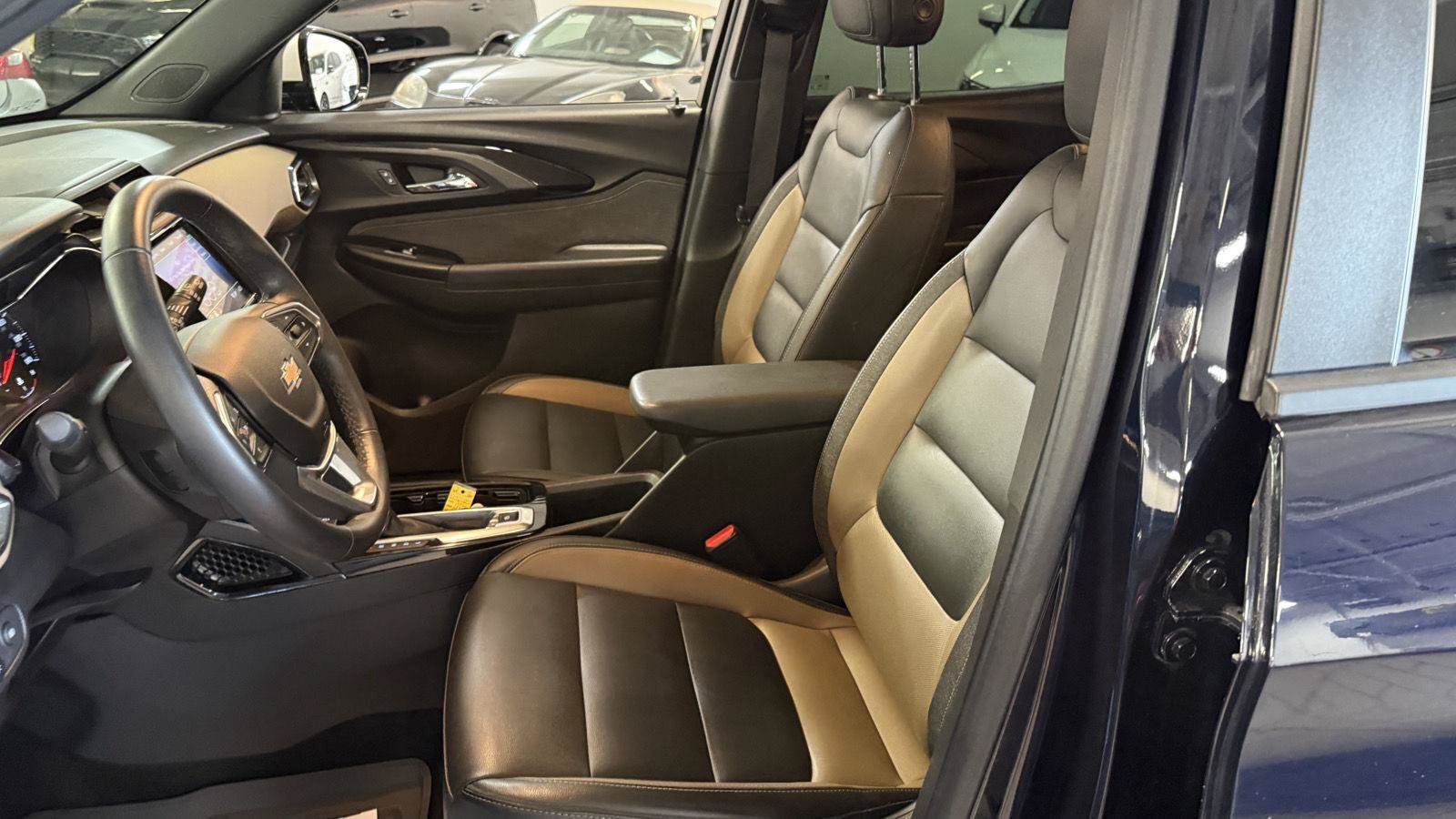 Used 2021 Chevrolet TrailBlazer ACTIV w/ Convenience Package FWD image 31