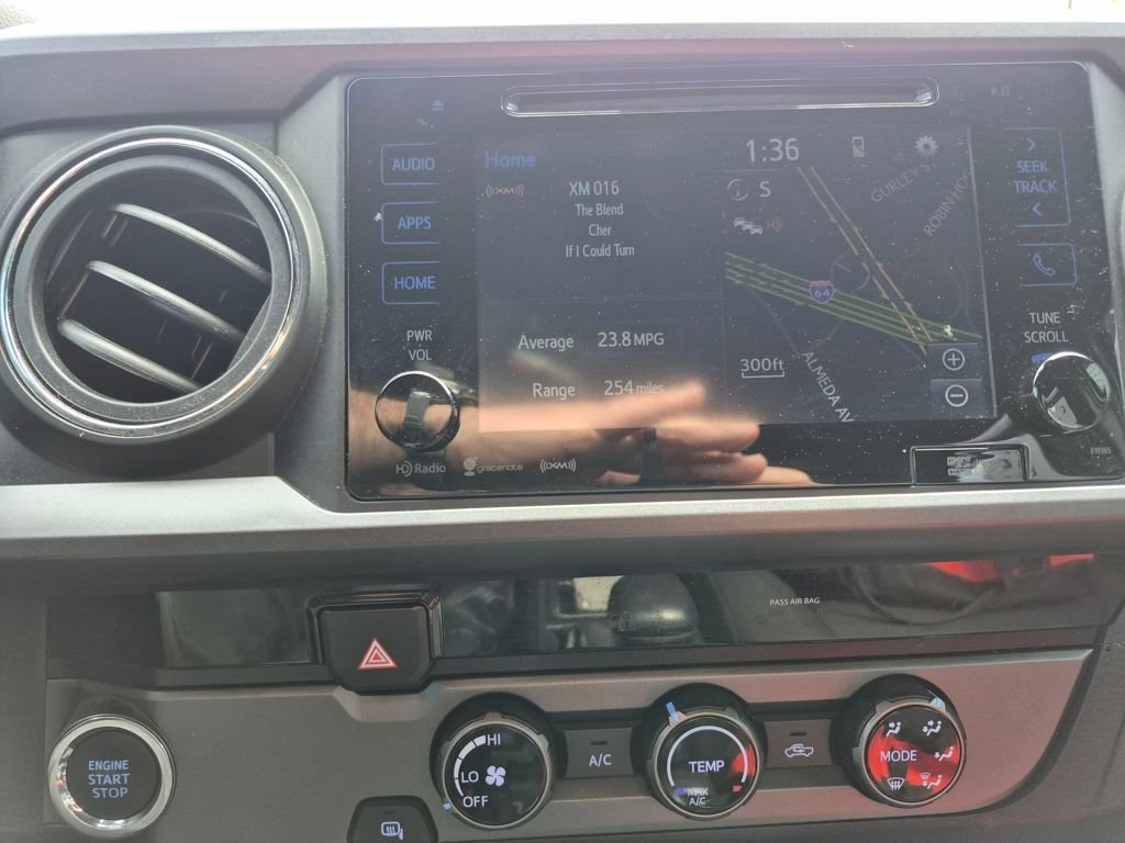 Used 2018 Toyota Tacoma TRD Sport w/ Technology Package image 19