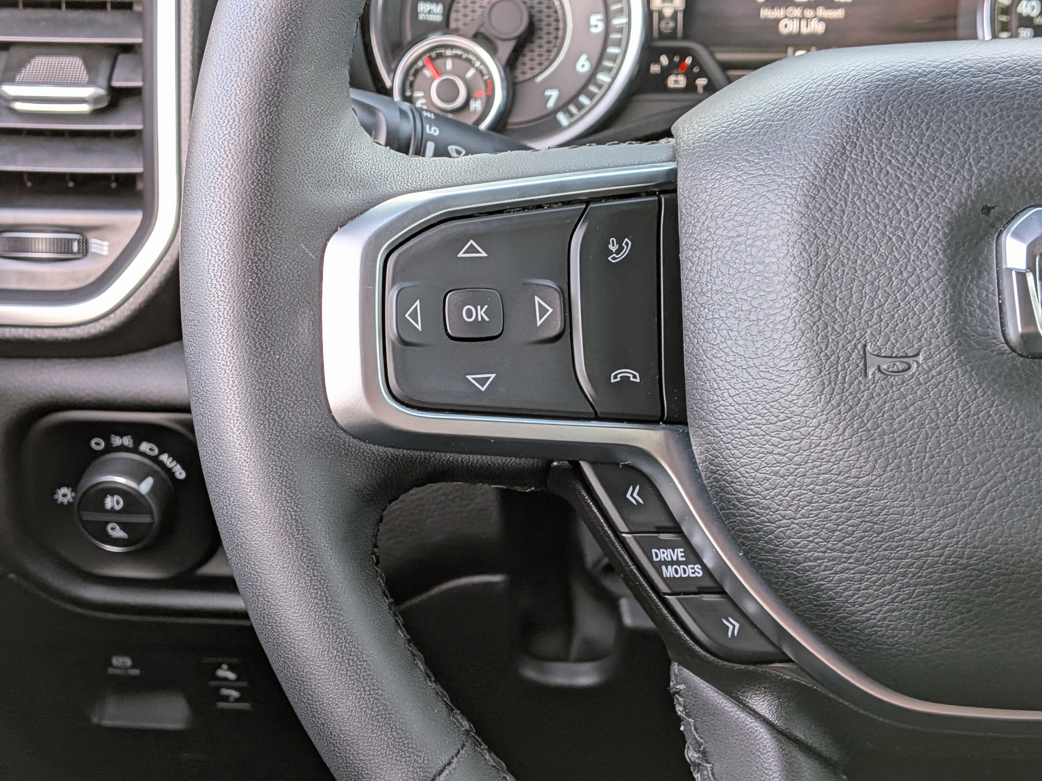 Used 2025 RAM 1500 Big Horn image 37