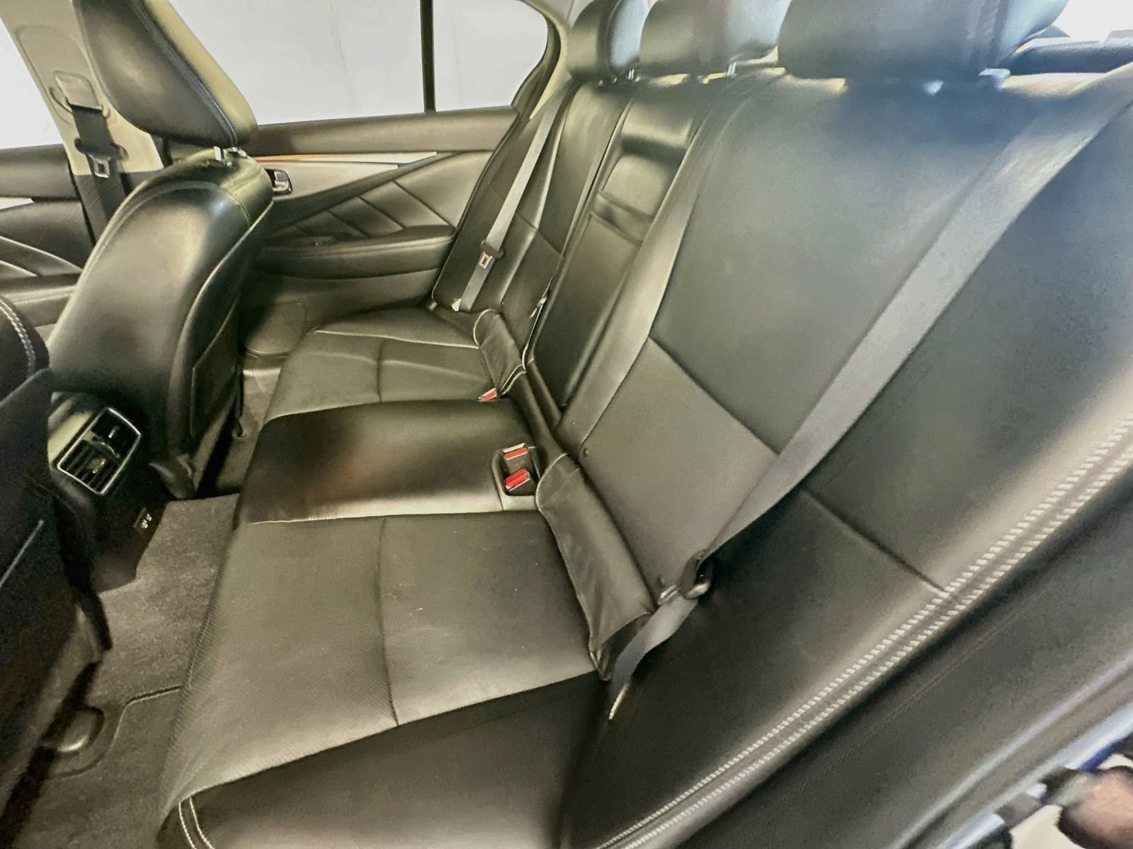 Used 2022 INFINITI Q50 Luxe w/ Cargo Package AWD/4WD image 25