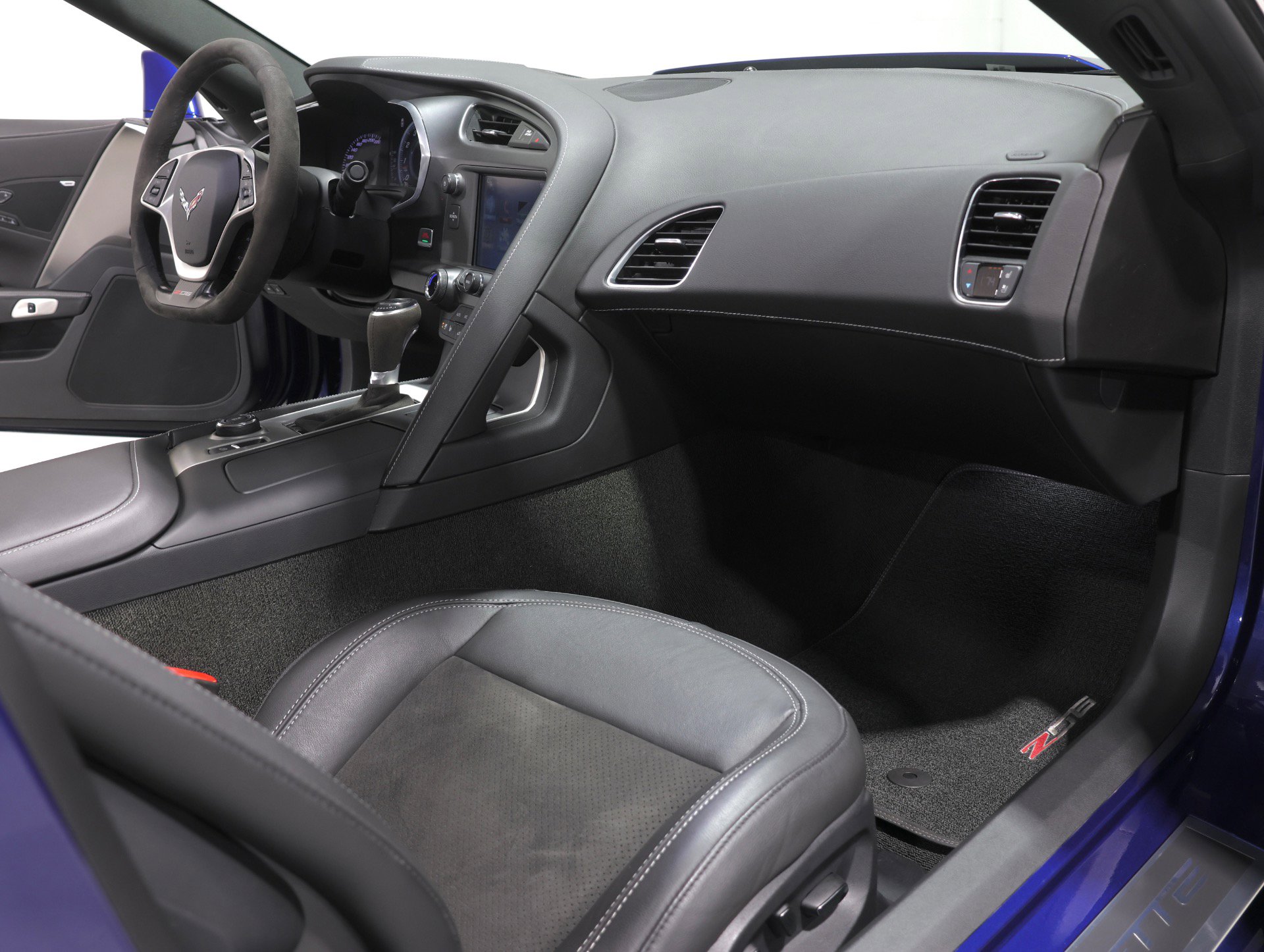 Used 2017 Chevrolet Corvette Z06 image 10