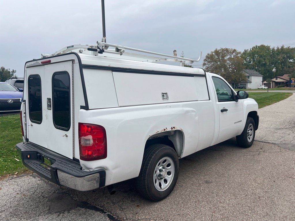 Used 2011 Chevrolet Silverado 1500 W/T RWD image 5