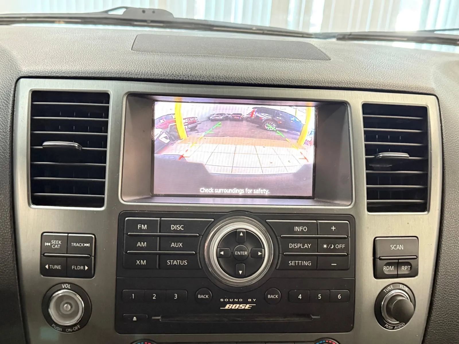 Used 2014 Nissan Armada SV AWD/4WD image 33