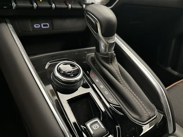 New 2026 GMC Canyon AT4 image 23