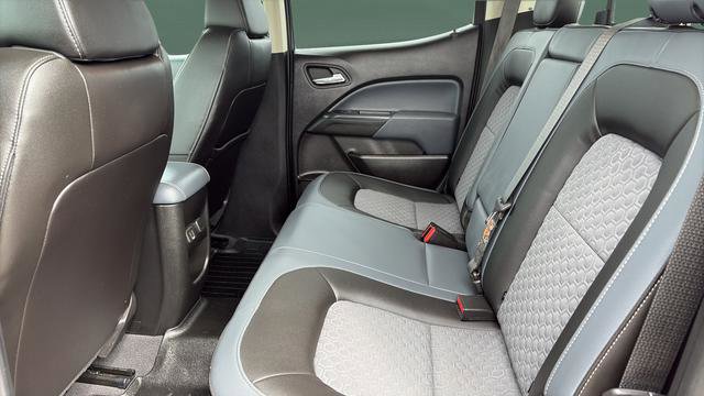 Used 2021 Chevrolet Colorado Z71 AWD/4WD image 18