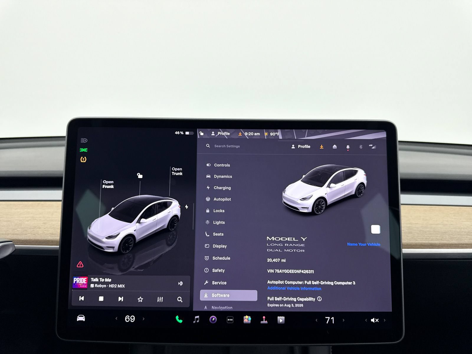Used 2022 Tesla Model Y Long Range AWD/4WD image 28