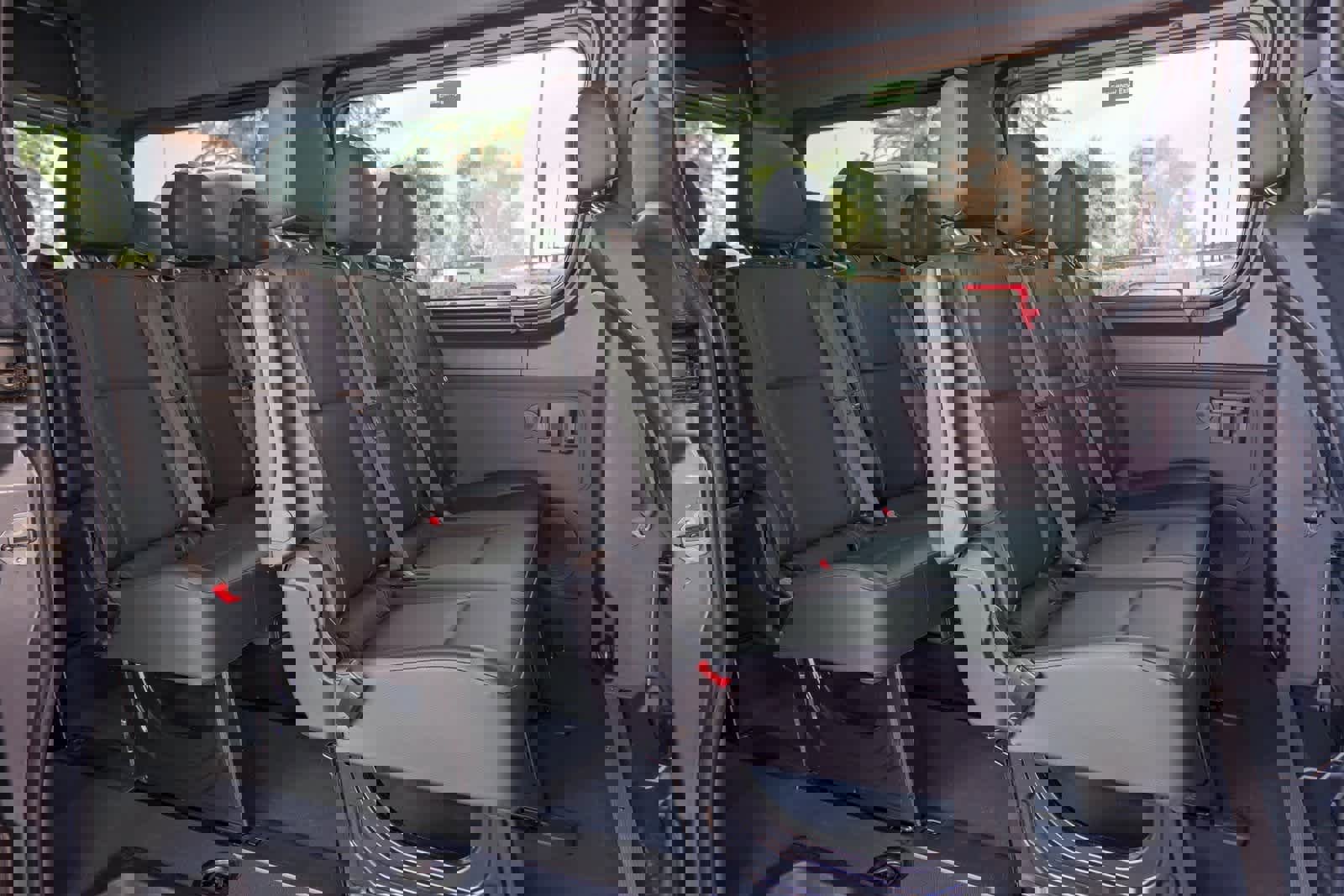 Used 2024 Mercedes-Benz Sprinter 2500 image 18