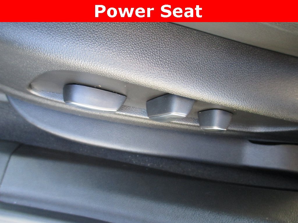 Used 2024 Cadillac XT6 Premium Luxury w/ Technology Package image 27