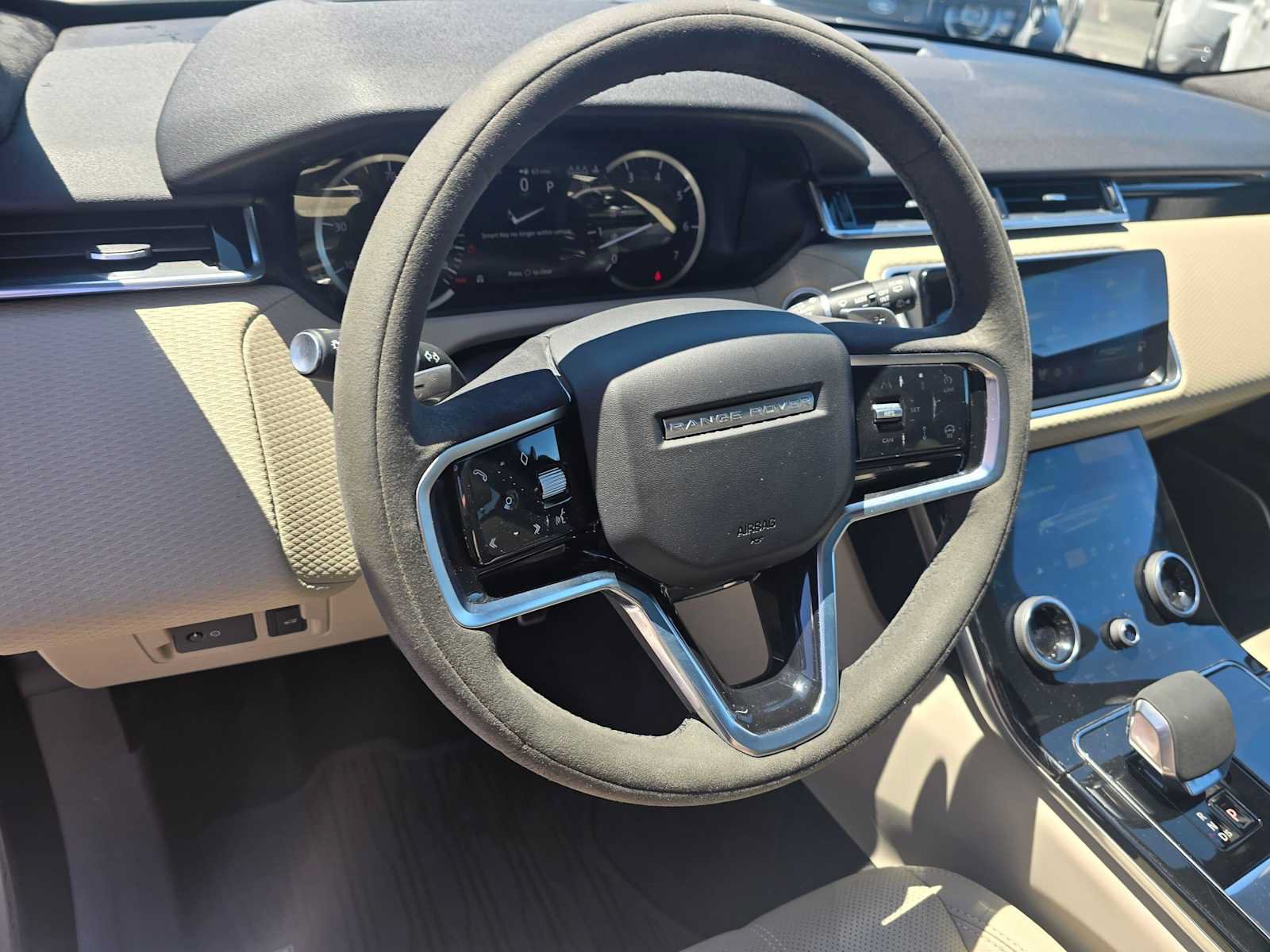 Used 2023 Land Rover Range Rover Velar HST AWD/4WD image 26
