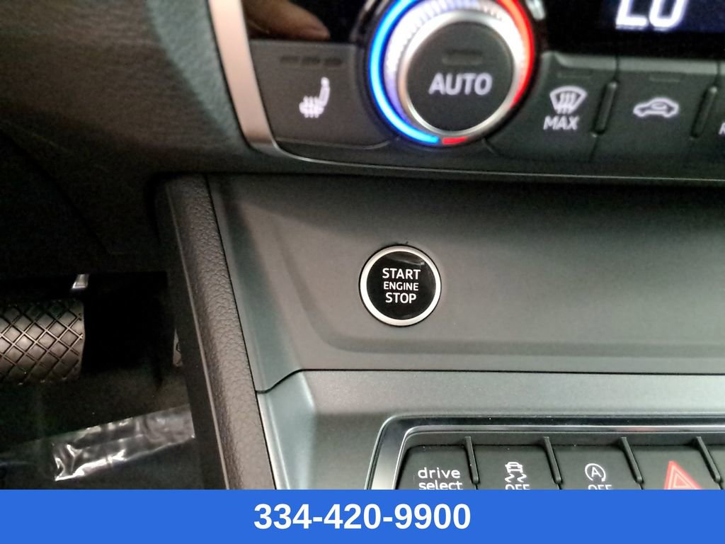 New 2025 Audi Q3 2.0T Premium image 29