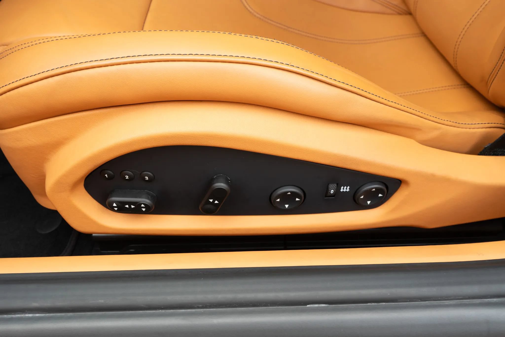 Used 2017 Ferrari F12 Berlinetta RWD image 59