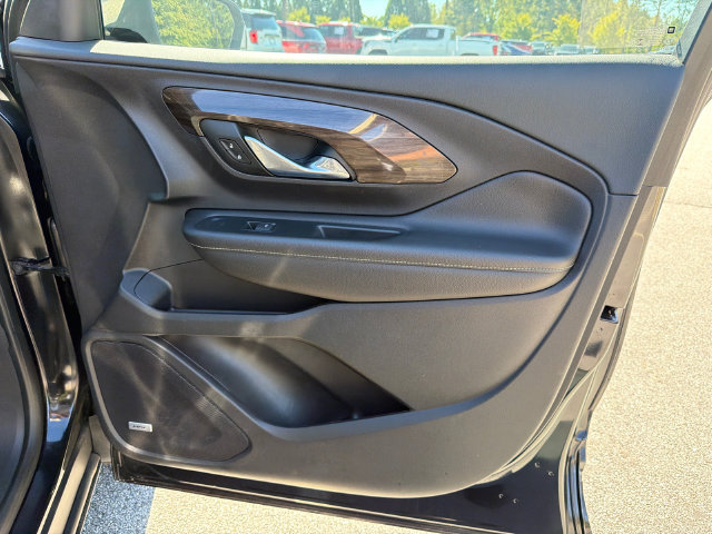 Used 2019 GMC Terrain Denali w/ Driver Alert Package II FWD image 14