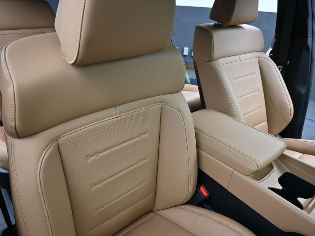 New 2026 Hyundai Santa Fe Limited image 14