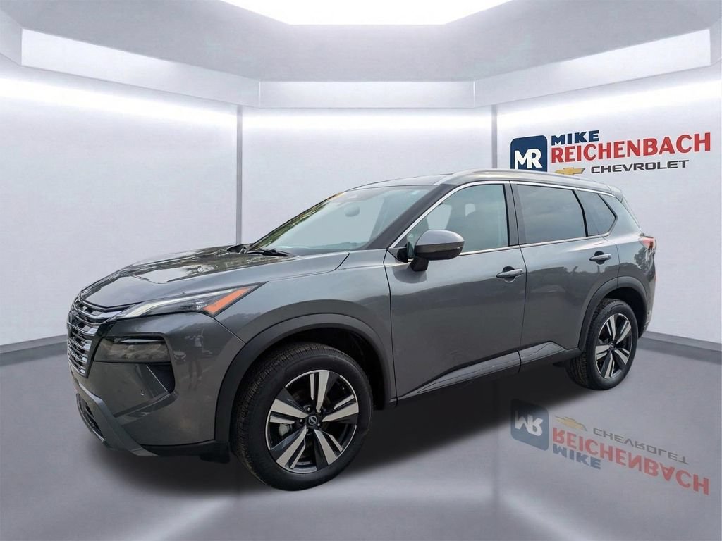 Used 2026 Nissan Rogue SL FWD image 8
