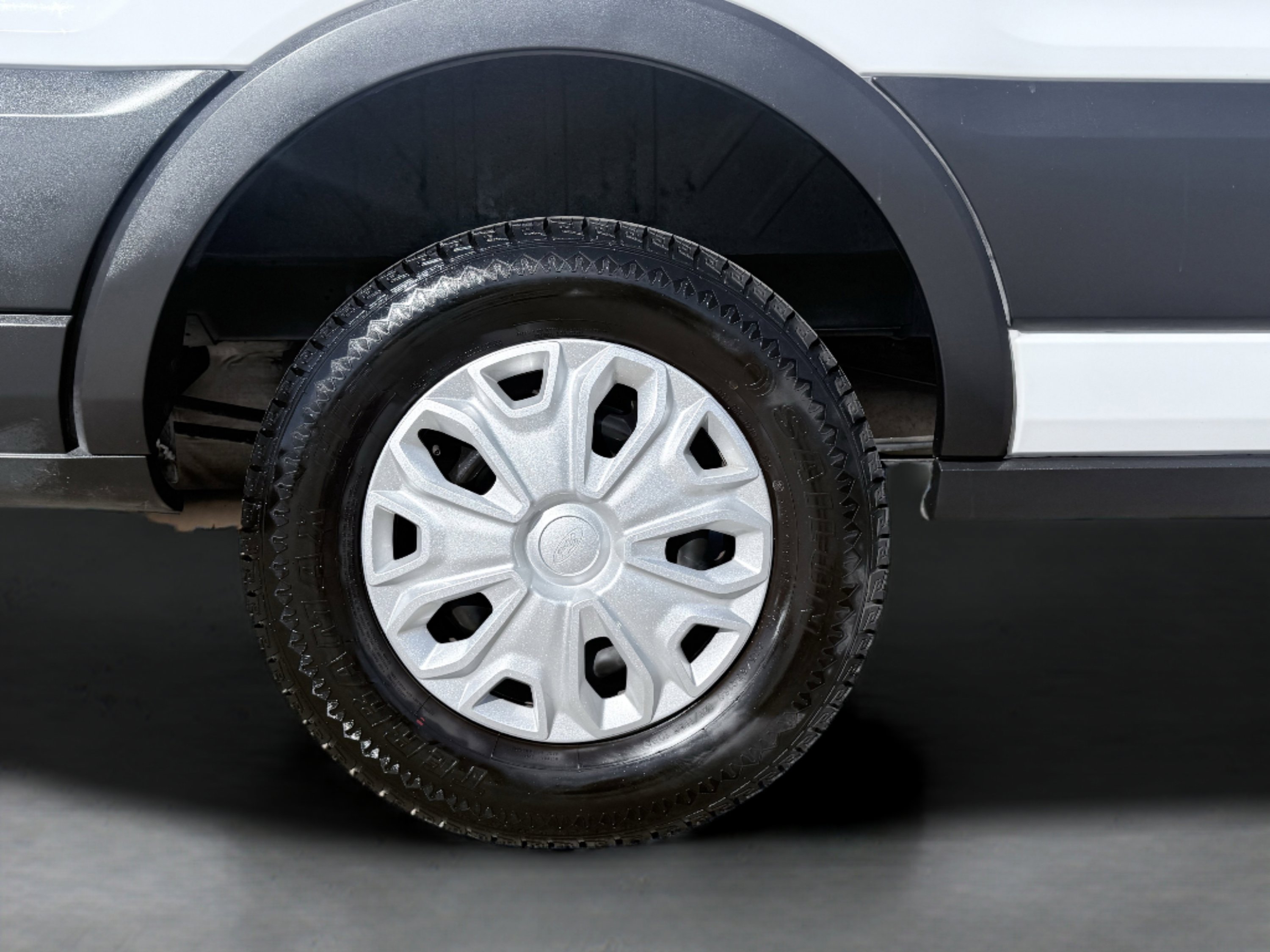 Used 2023 Ford Transit 350 XLT image 67