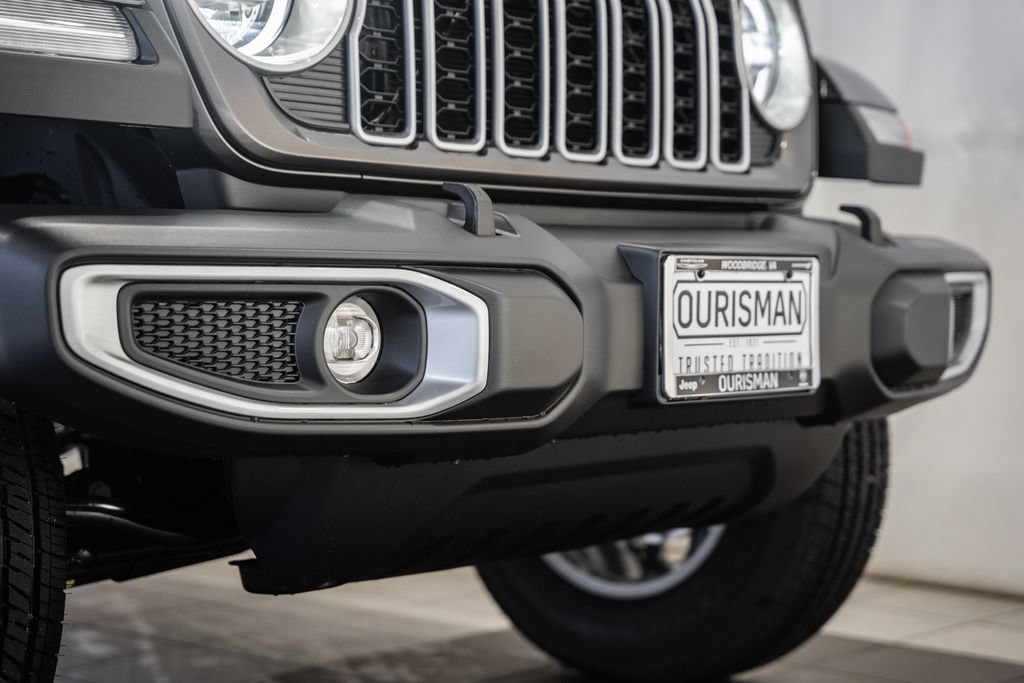 New 2026 Jeep Wrangler Unlimited Sahara w/ Safety Group AWD/4WD image 11