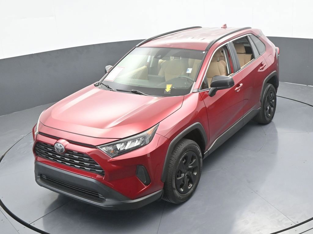 Used 2019 Toyota RAV4 LE image 44