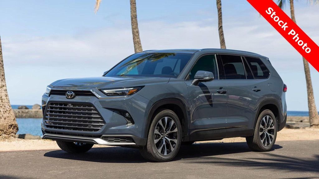 Used 2024 Toyota Grand Highlander XLE