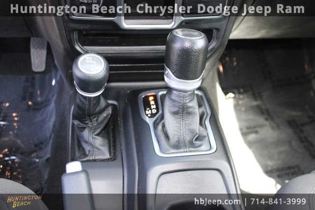 Used 2023 Jeep Wrangler Sport image 15