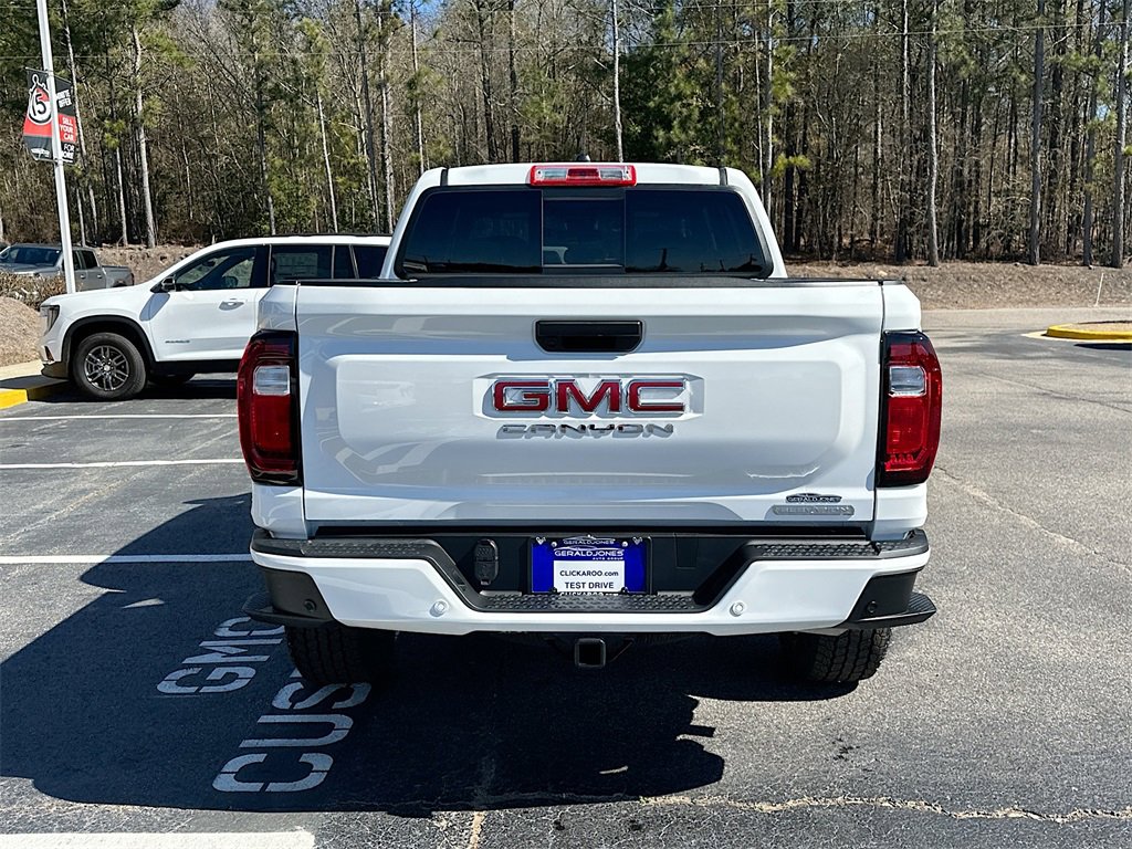 New 2026 GMC Canyon Elevation image 14