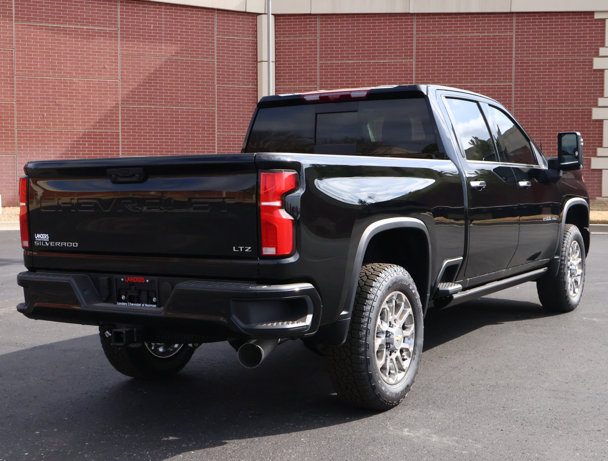 New 2026 Chevrolet Silverado 2500 LTZ w/ Z71 Chrome Sport Edition AWD/4WD image 34