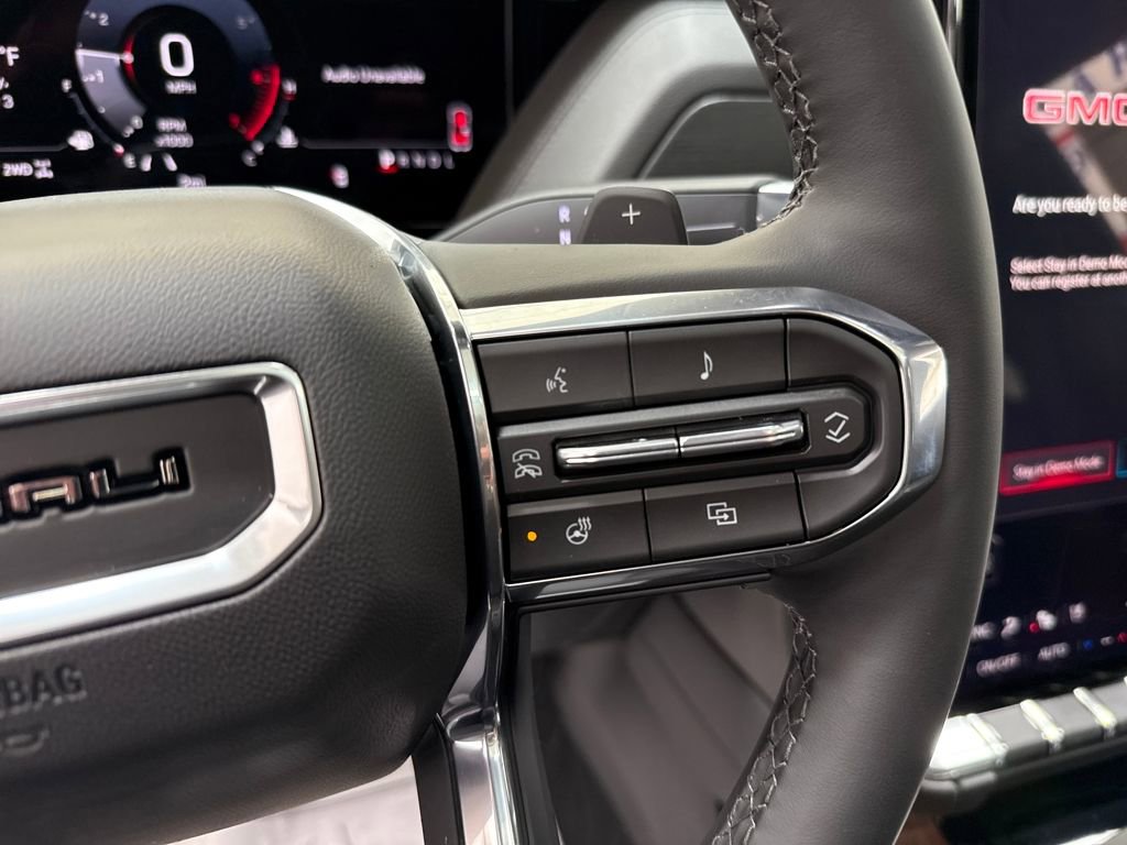 New 2026 GMC Yukon Denali w/ Sun & Power Step Package image 29