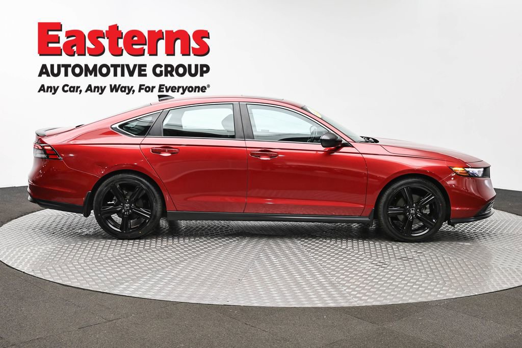 Used 2024 Honda Accord Sport image 4