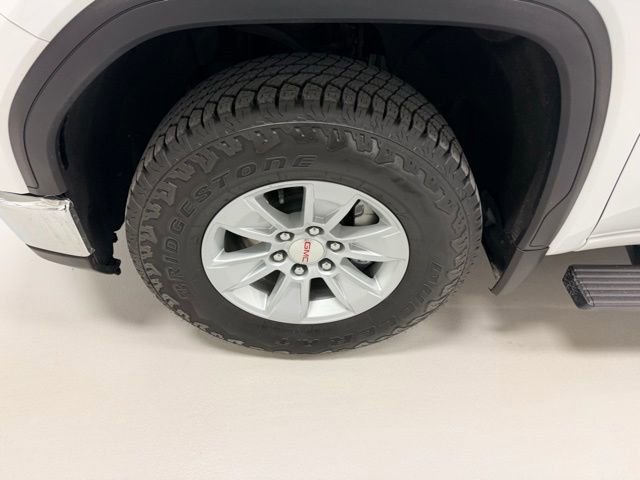 Certified 2025 GMC Sierra 1500 Pro w/ Pro Value Package image 17