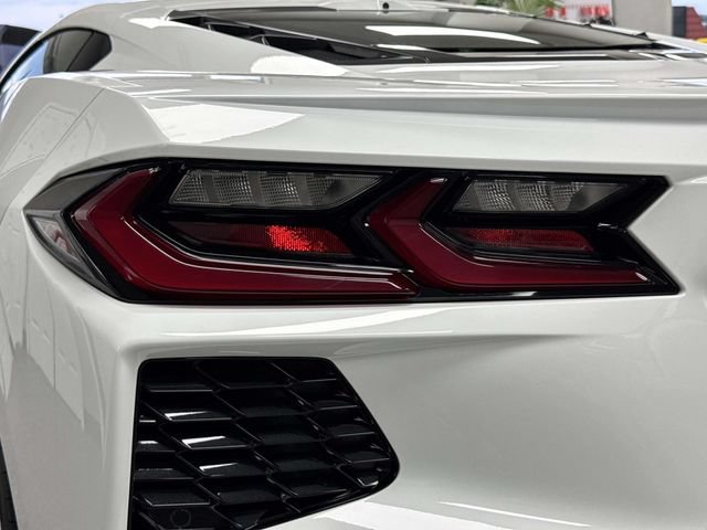 Used 2020 Chevrolet Corvette Stingray Preferred Cpe w/ 2LT Preferred Equipment Group RWD image 15