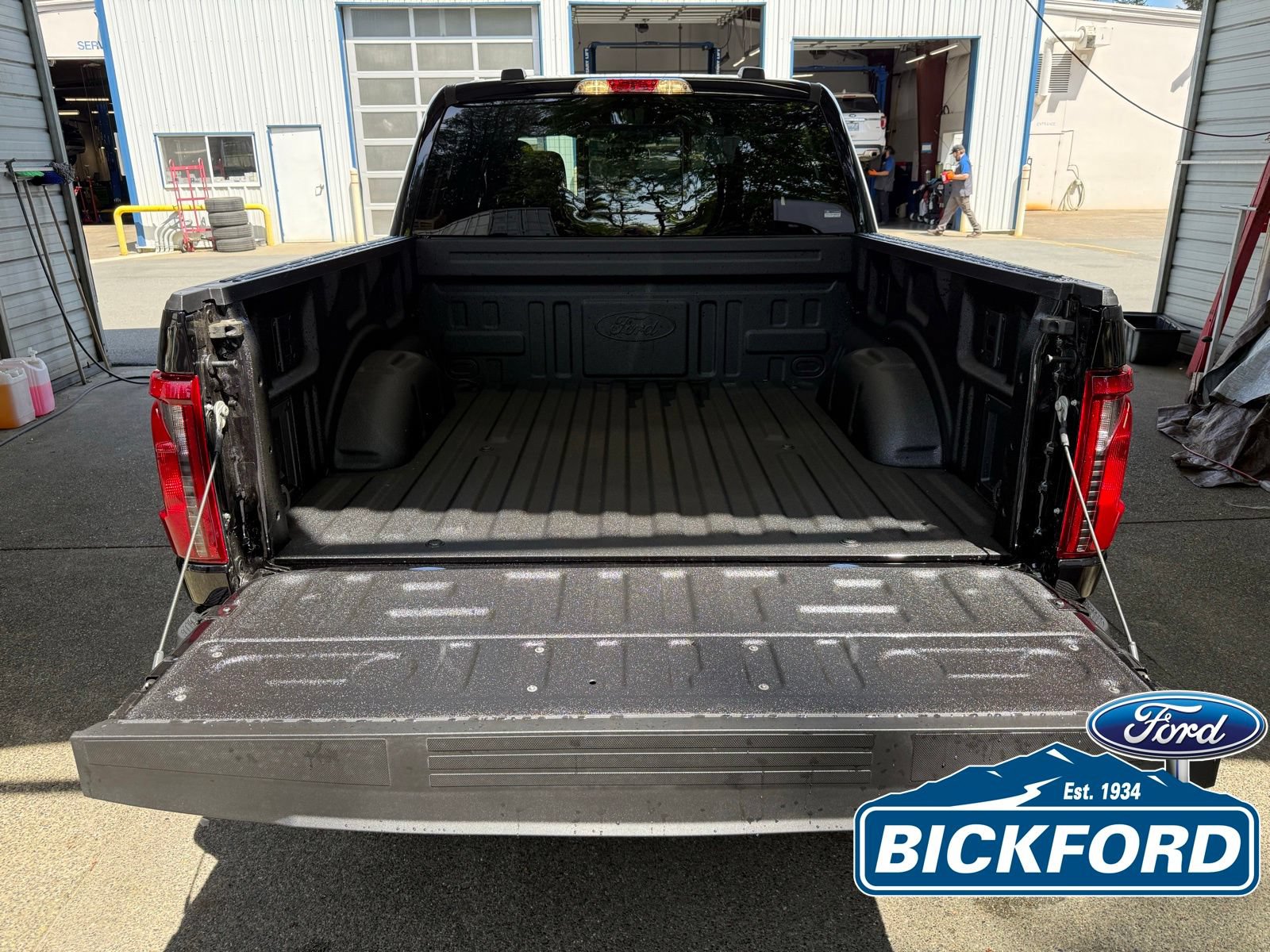 New 2026 Ford F150 XLT w/ Equipment Group 302A MID AWD/4WD image 7