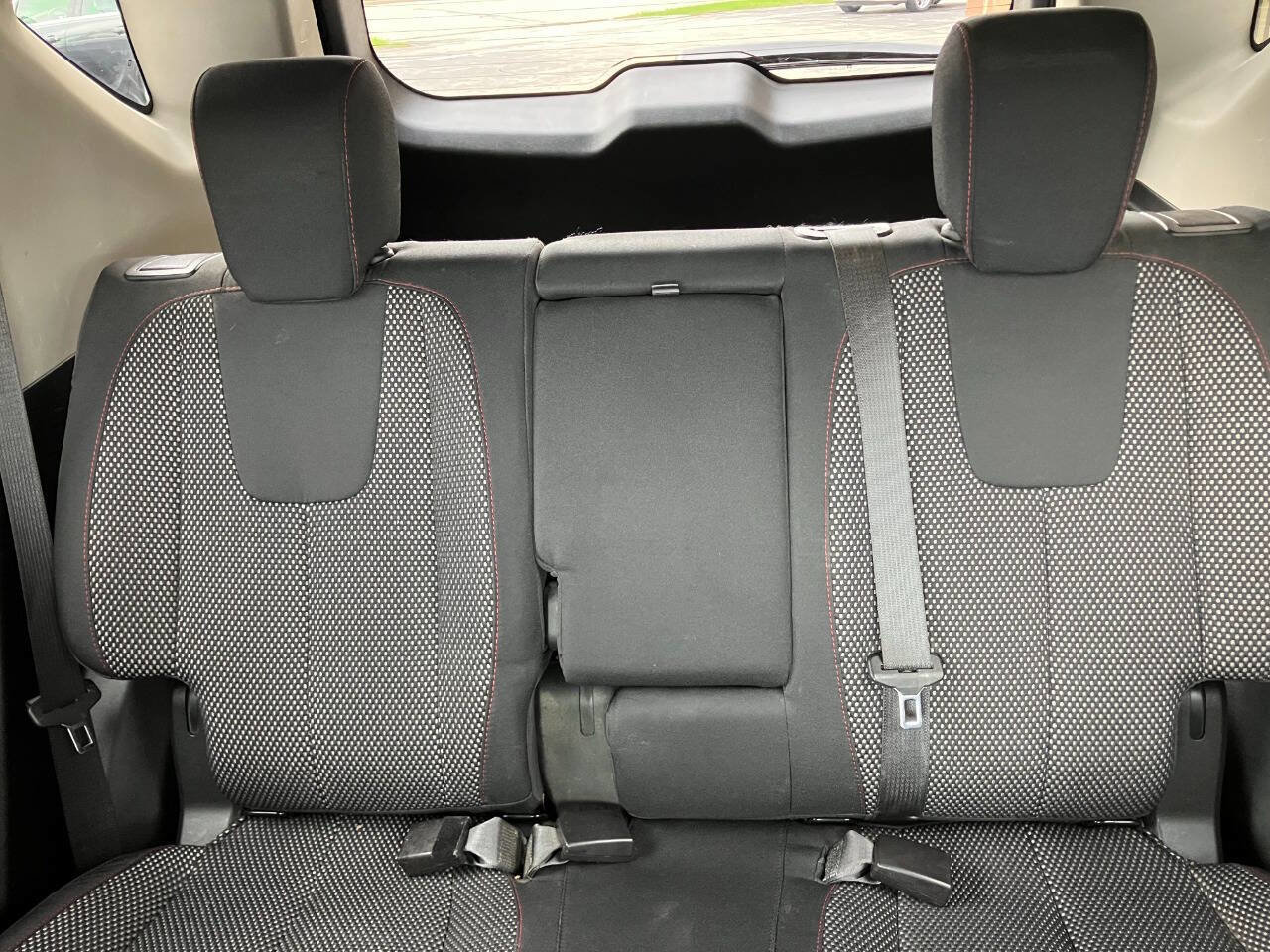 Used 2016 Chevrolet Equinox LT w/ Convenience Package image 19