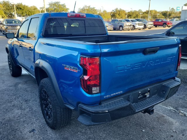 Used 2024 Chevrolet Colorado Trail Boss w/ Technology Package AWD/4WD image 5