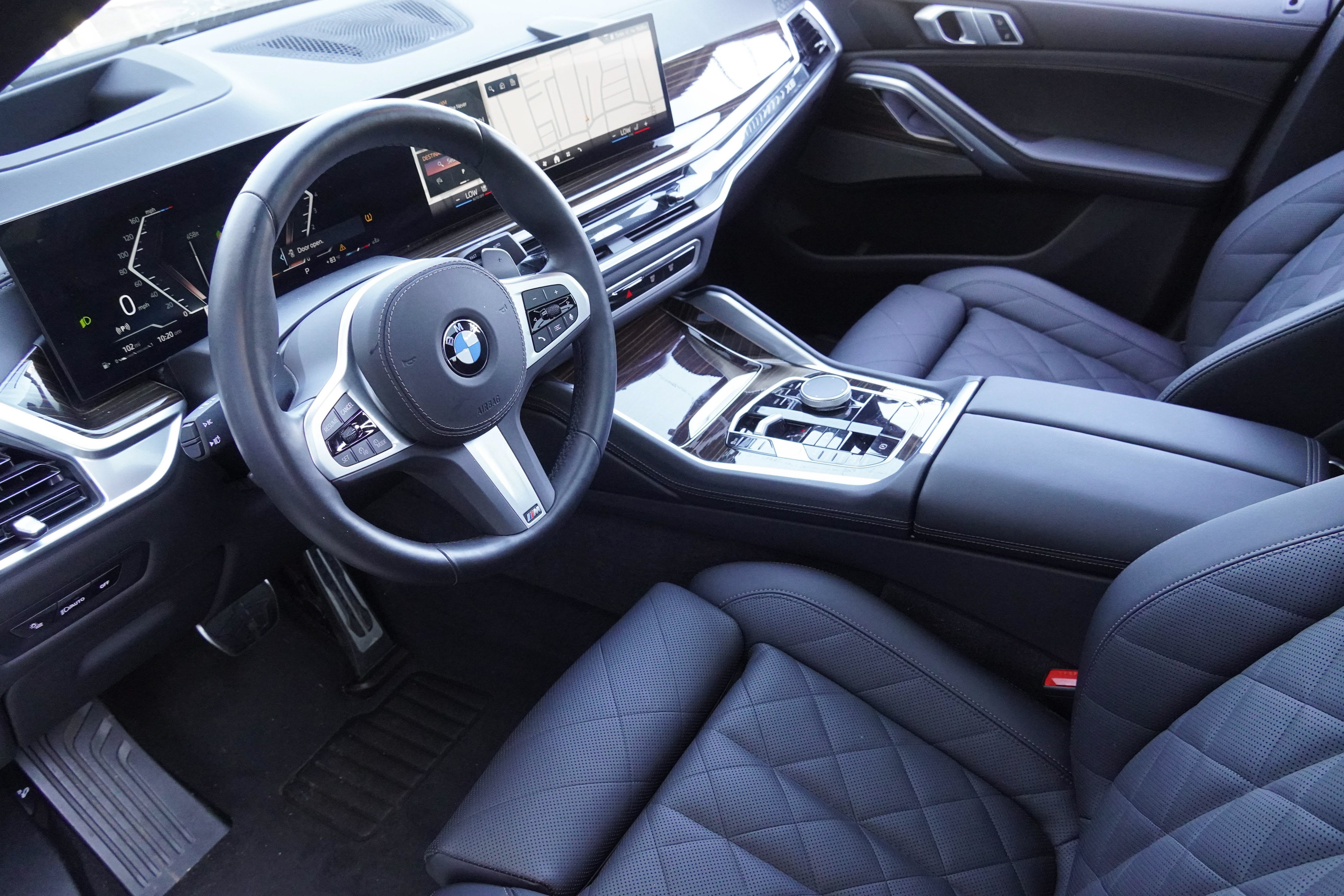 Certified 2026 BMW X6 xDrive40i AWD/4WD image 9