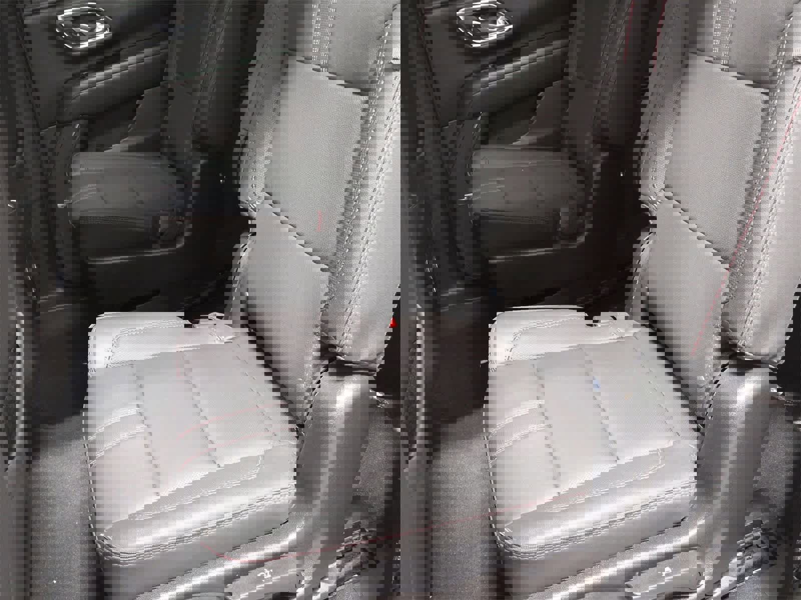 Used 2023 Chevrolet Tahoe RST w/ Luxury Package image 21