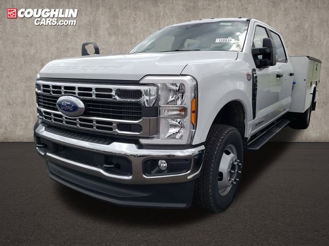New 2026 Ford F350 XL w/ XL Chrome Package AWD/4WD image 3