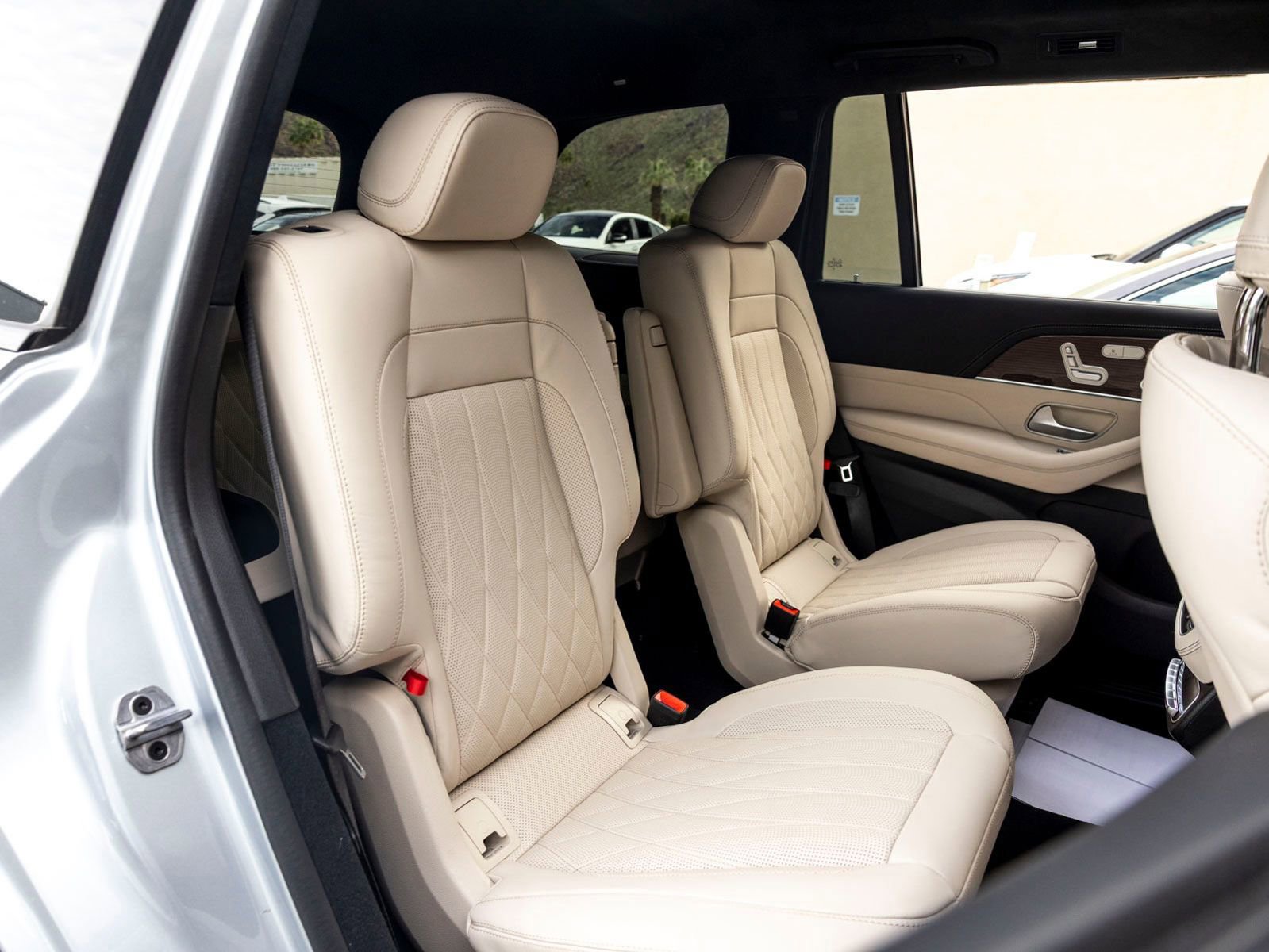 Used 2023 Mercedes-Benz GLS 63 AMG 4MATIC image 26