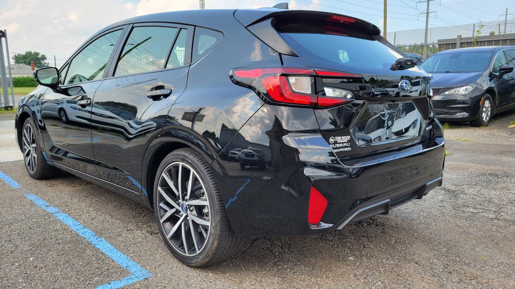 Used 2024 Subaru Impreza 2.0i Sport image 8