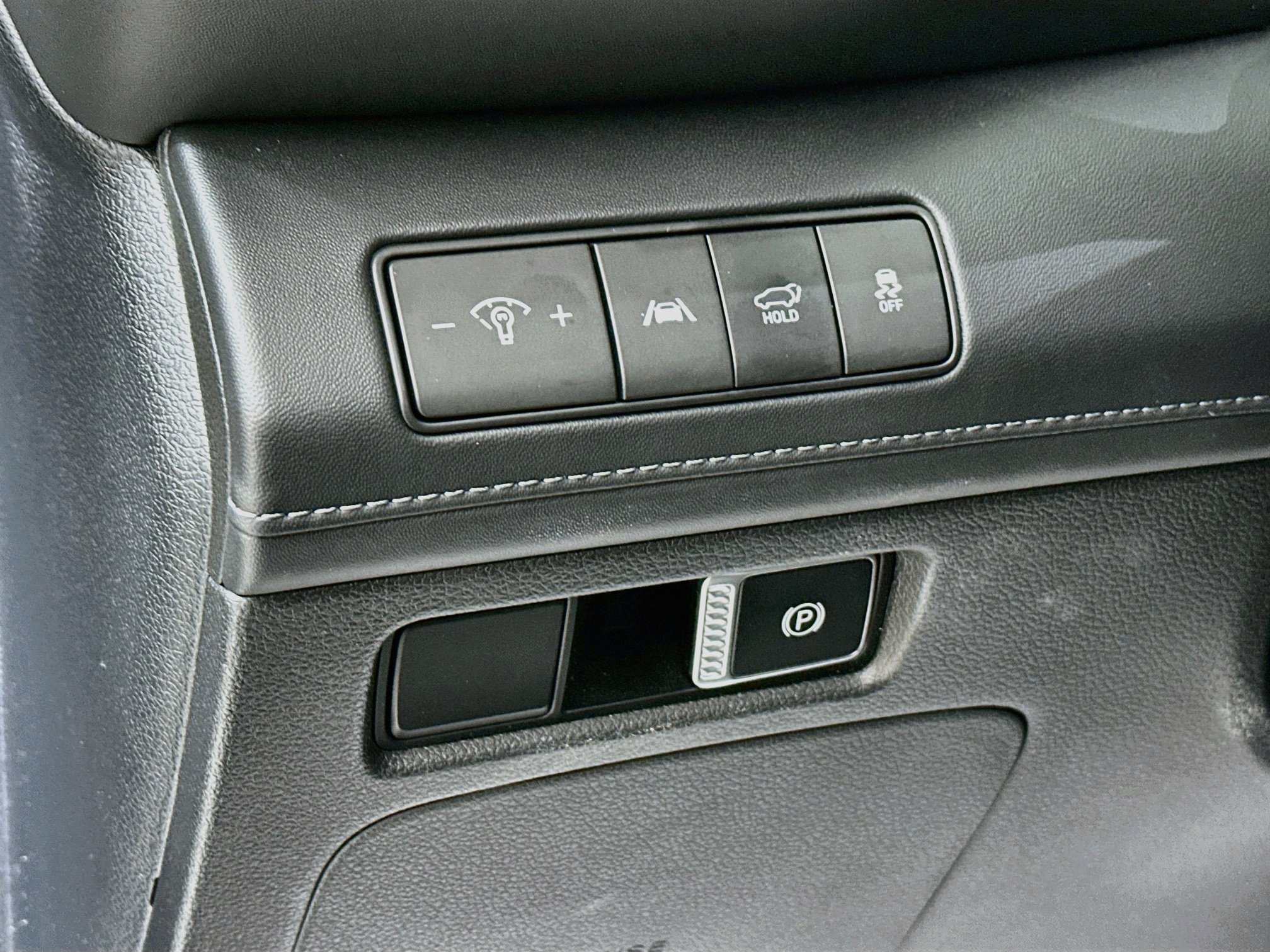 Used 2022 Hyundai Santa Fe Calligraphy AWD/4WD image 10