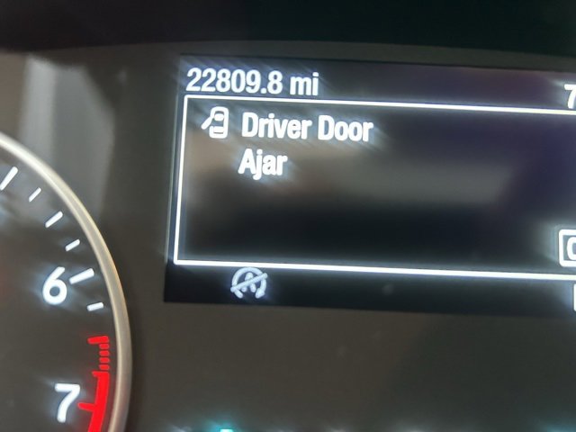 Used 2020 Ford EcoSport Titanium image 12