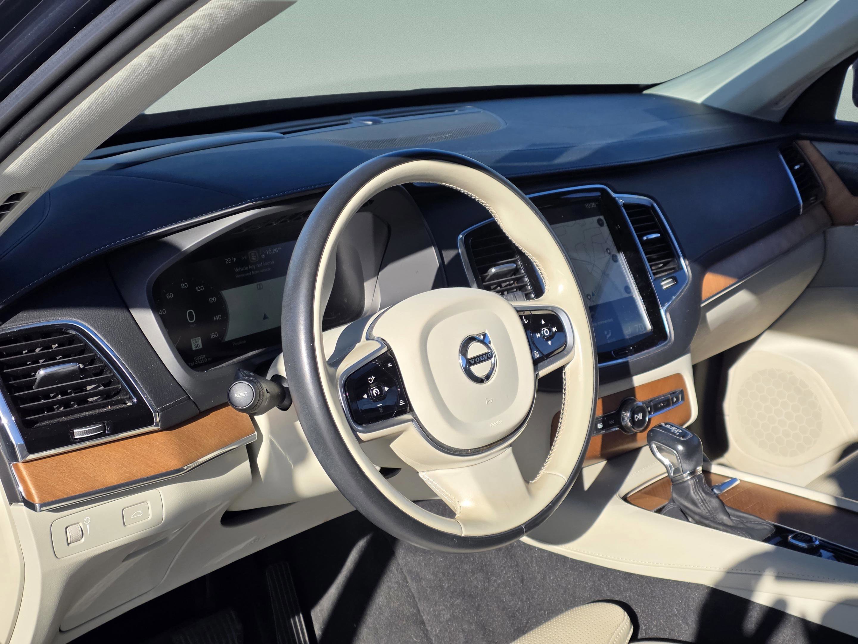 Used 2020 Volvo XC90 T6 Inscription image 10