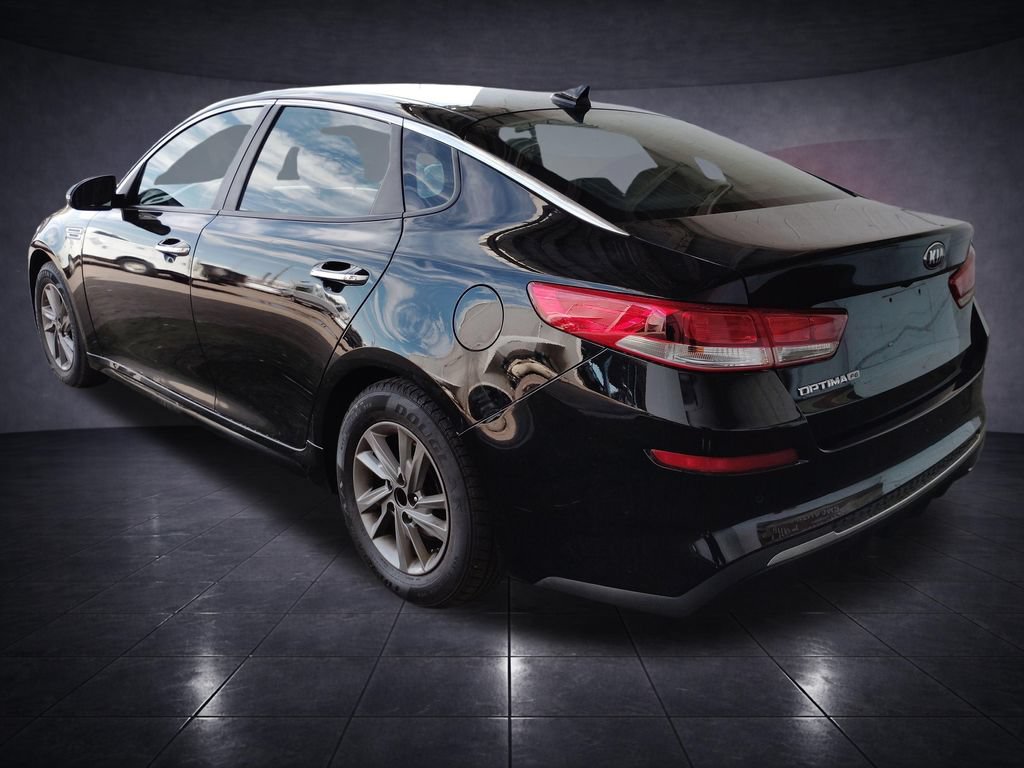 Used 2020 Kia Optima LX FWD image 3