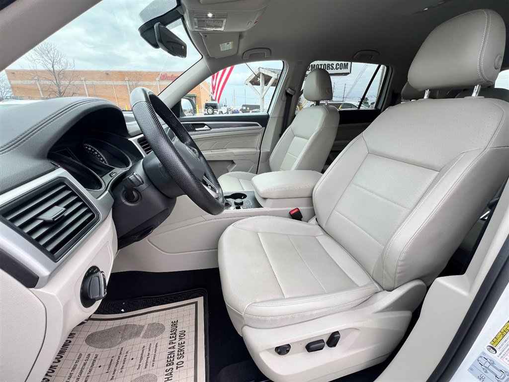 Used 2021 Volkswagen Atlas SE image 14