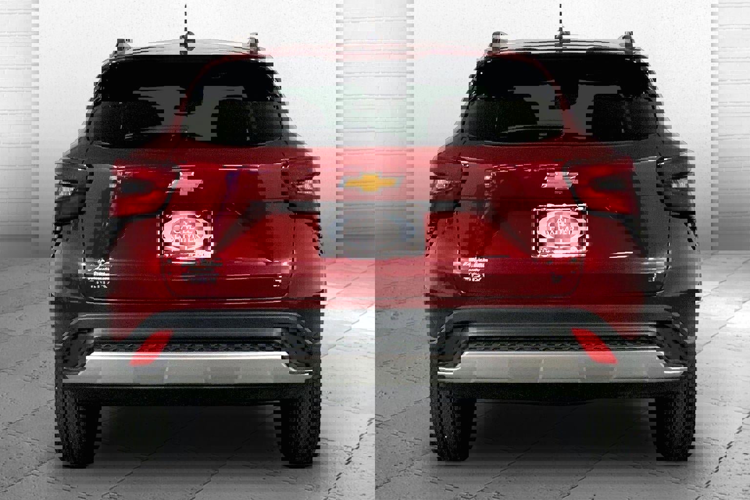 Used 2025 Chevrolet Trax LT w/ LT Convenience Package image 3