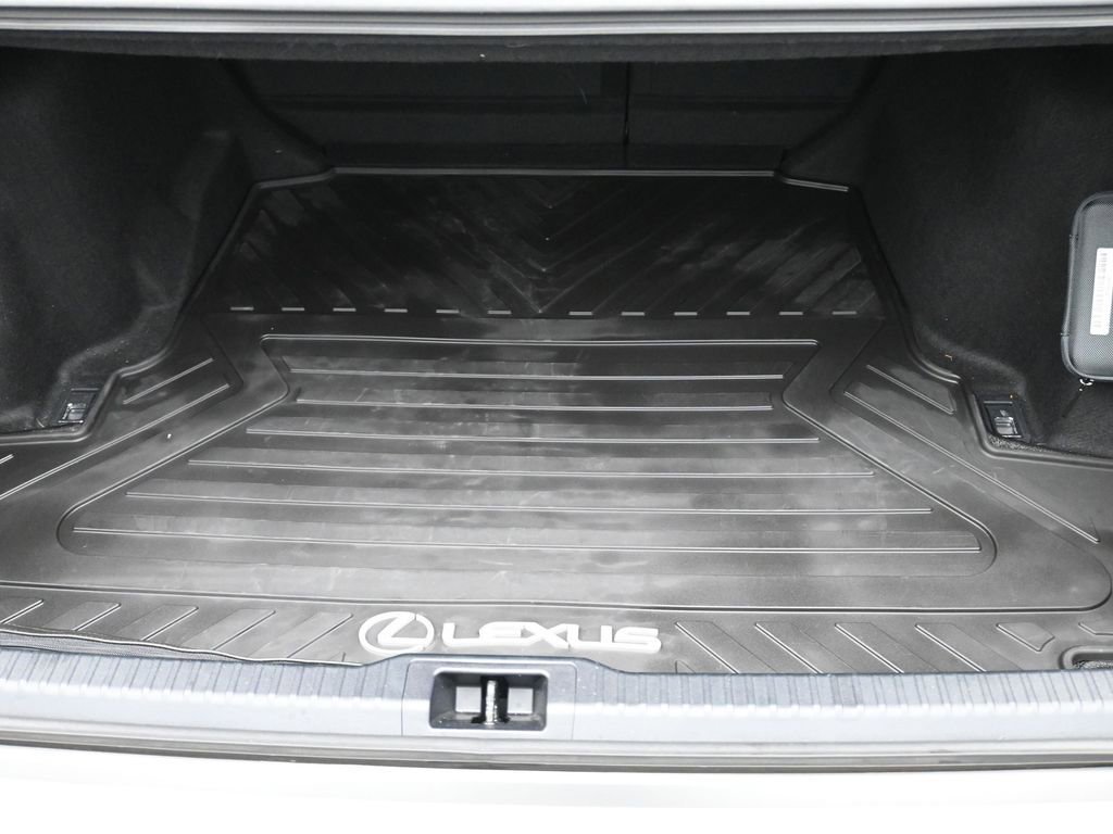 Used 2023 Lexus IS 300 AWD w/ Premium Package image 14