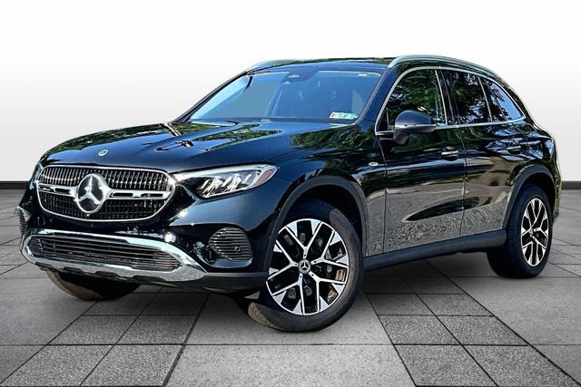 Certified 2025 Mercedes-Benz GLC 350e 4MATIC image 2