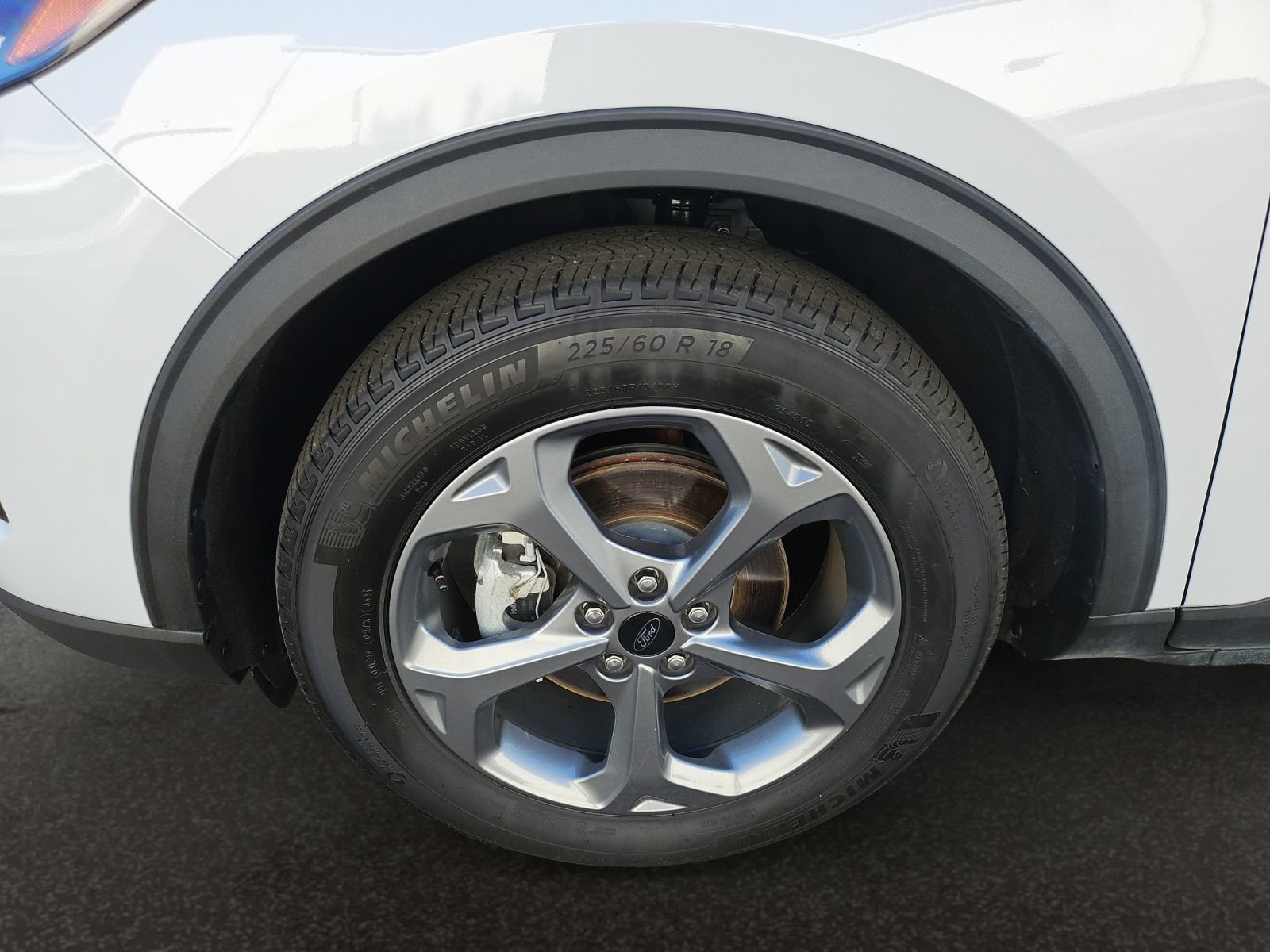 Used 2025 Ford Escape ST-Line w/ Tech Pack #1 FWD image 41