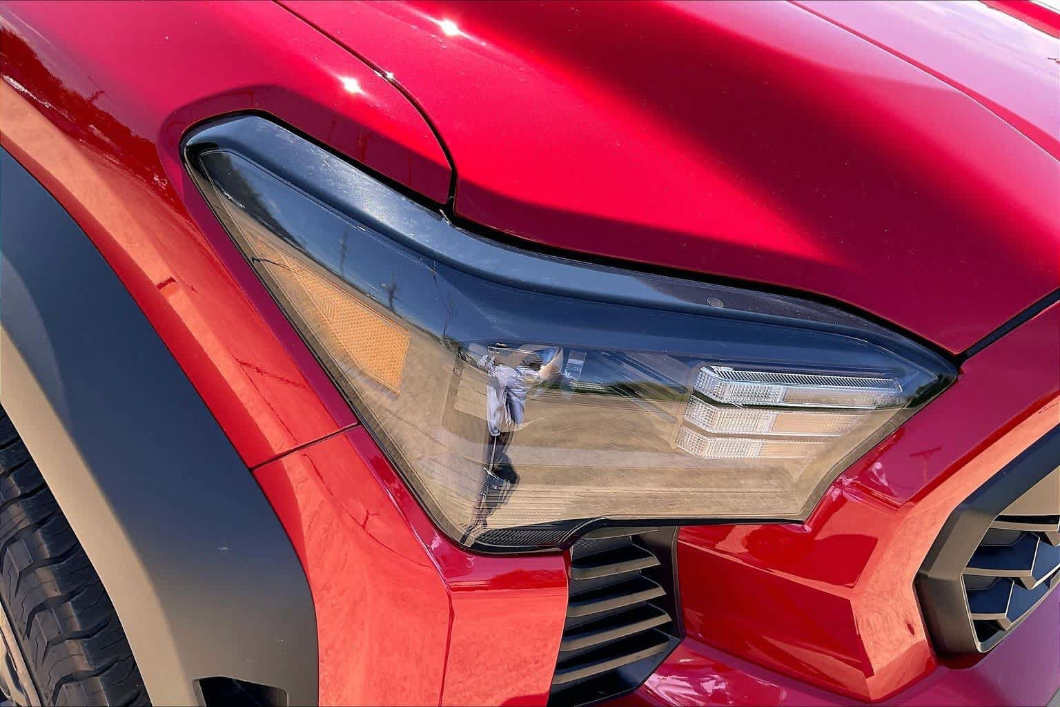 New 2026 Toyota Tacoma TRD Off-Road AWD/4WD image 13