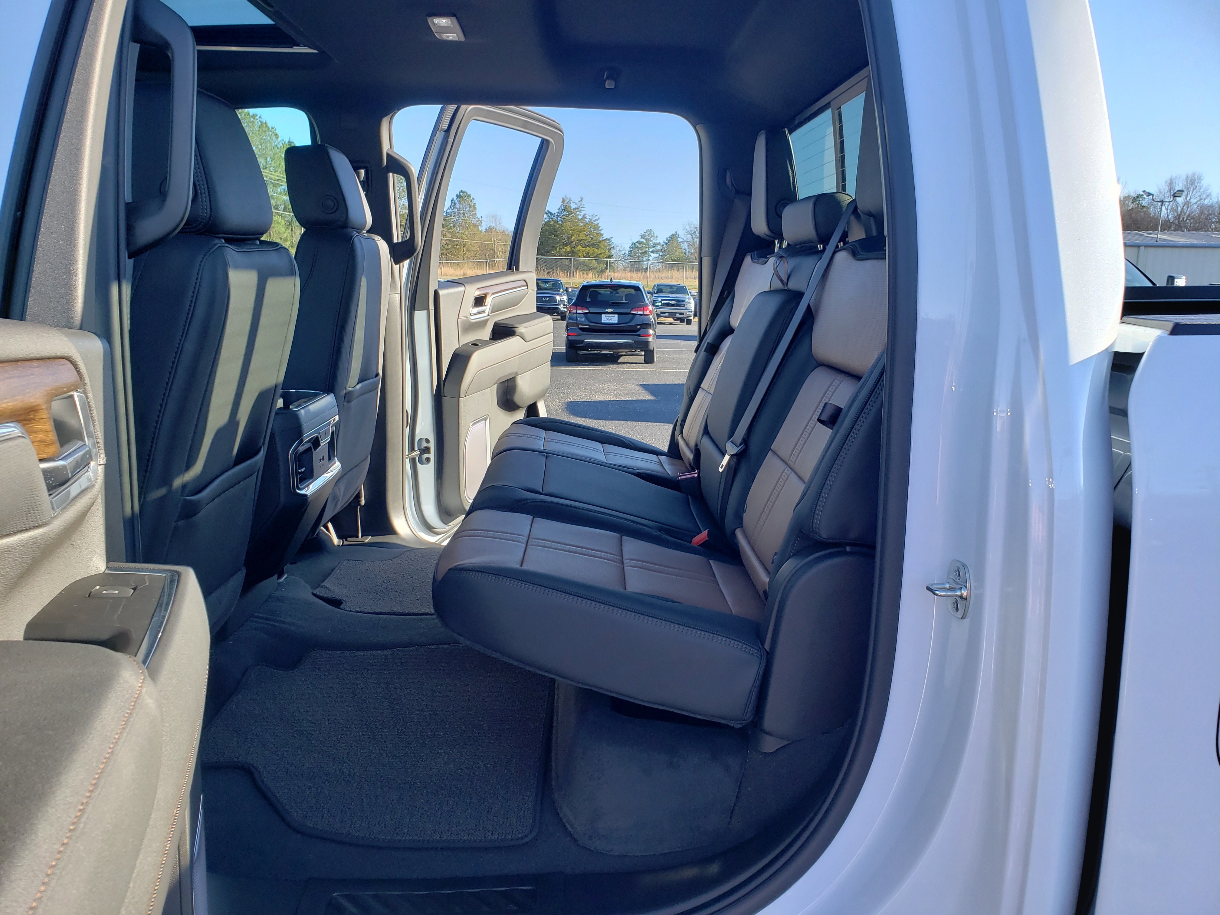 New 2026 Chevrolet Silverado 3500 High Country w/ High Country Premium Package image 35