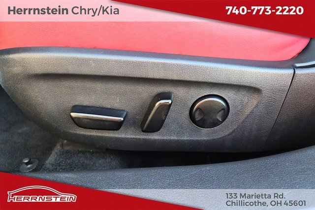 Used 2024 MAZDA MAZDA3 s image 21